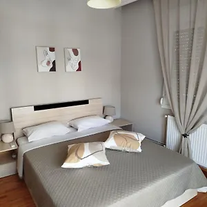 George's Old House Apartament